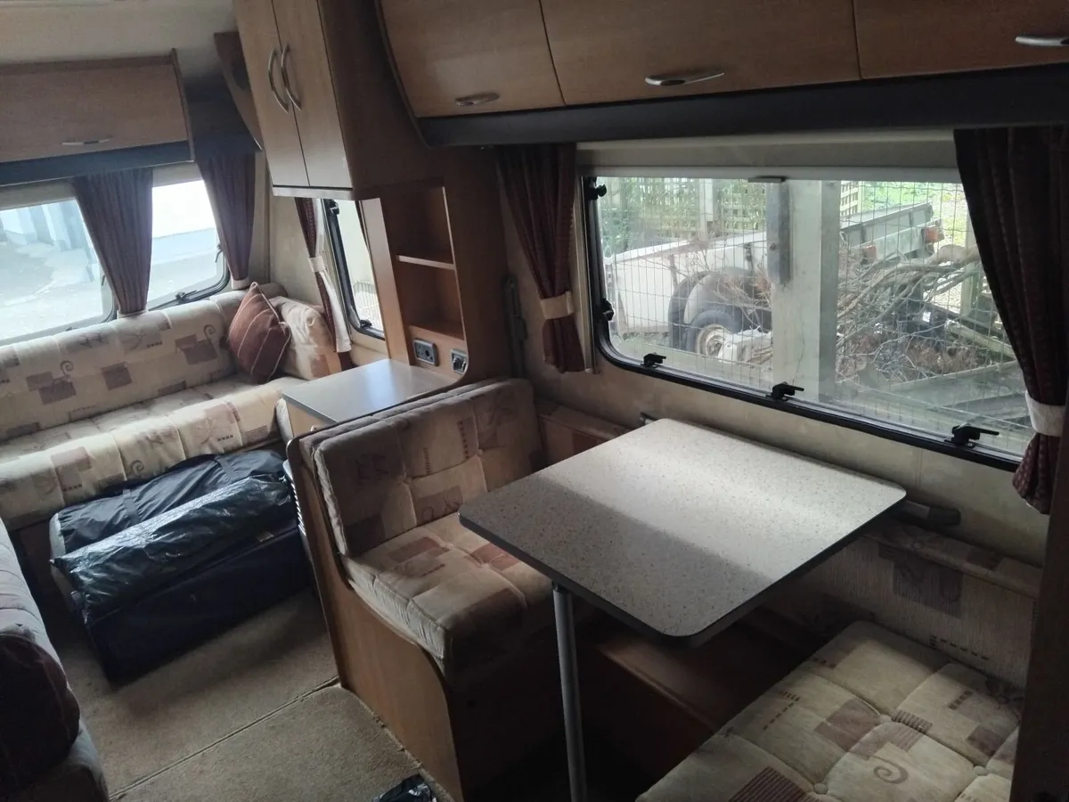 Ace Jubilee Herald Caravan 2005 - Image 3