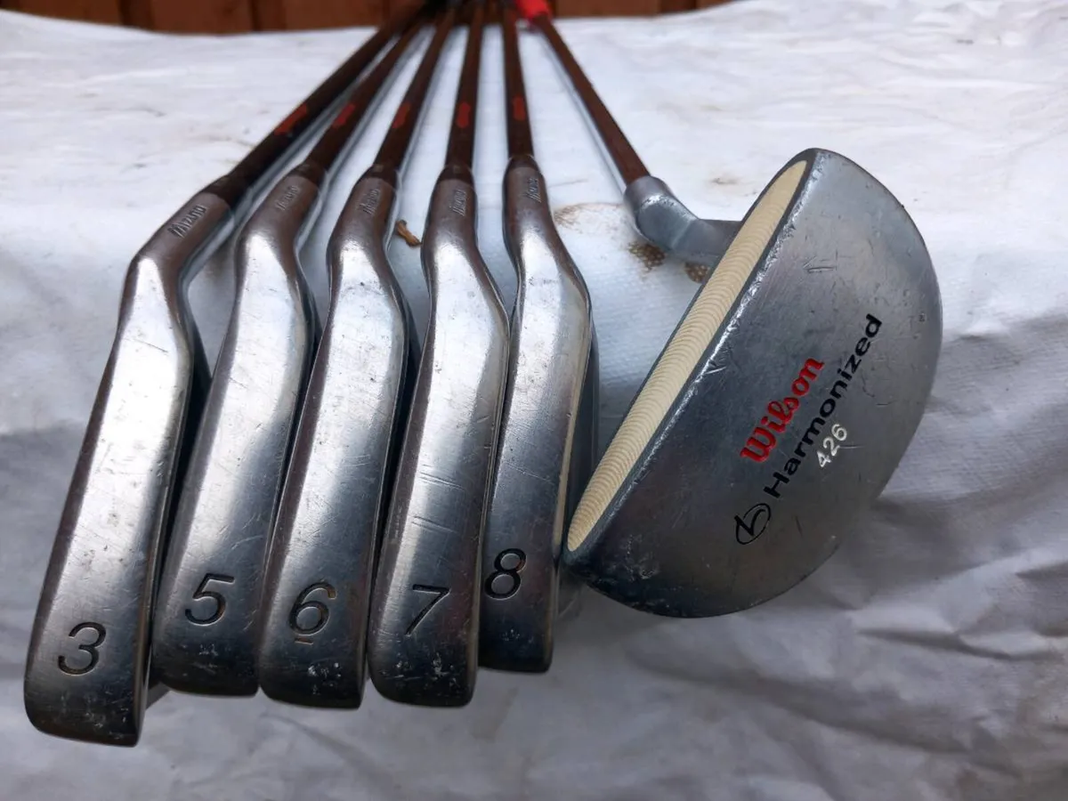 Mizuno Golf irons. Right handed clubs. - Image 1