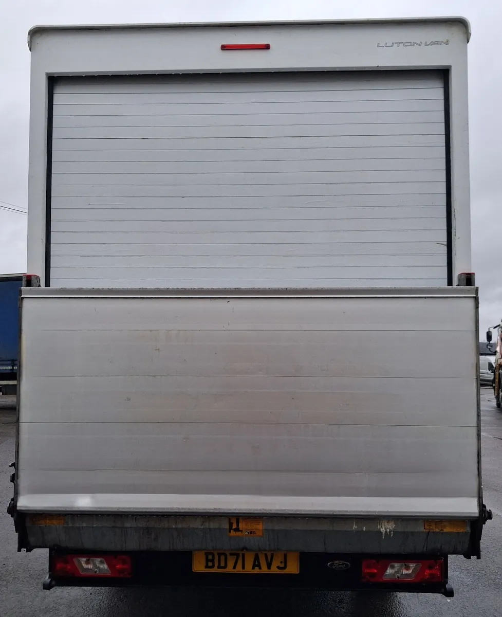 2021 Ford Transit Luton Box Van - Image 4