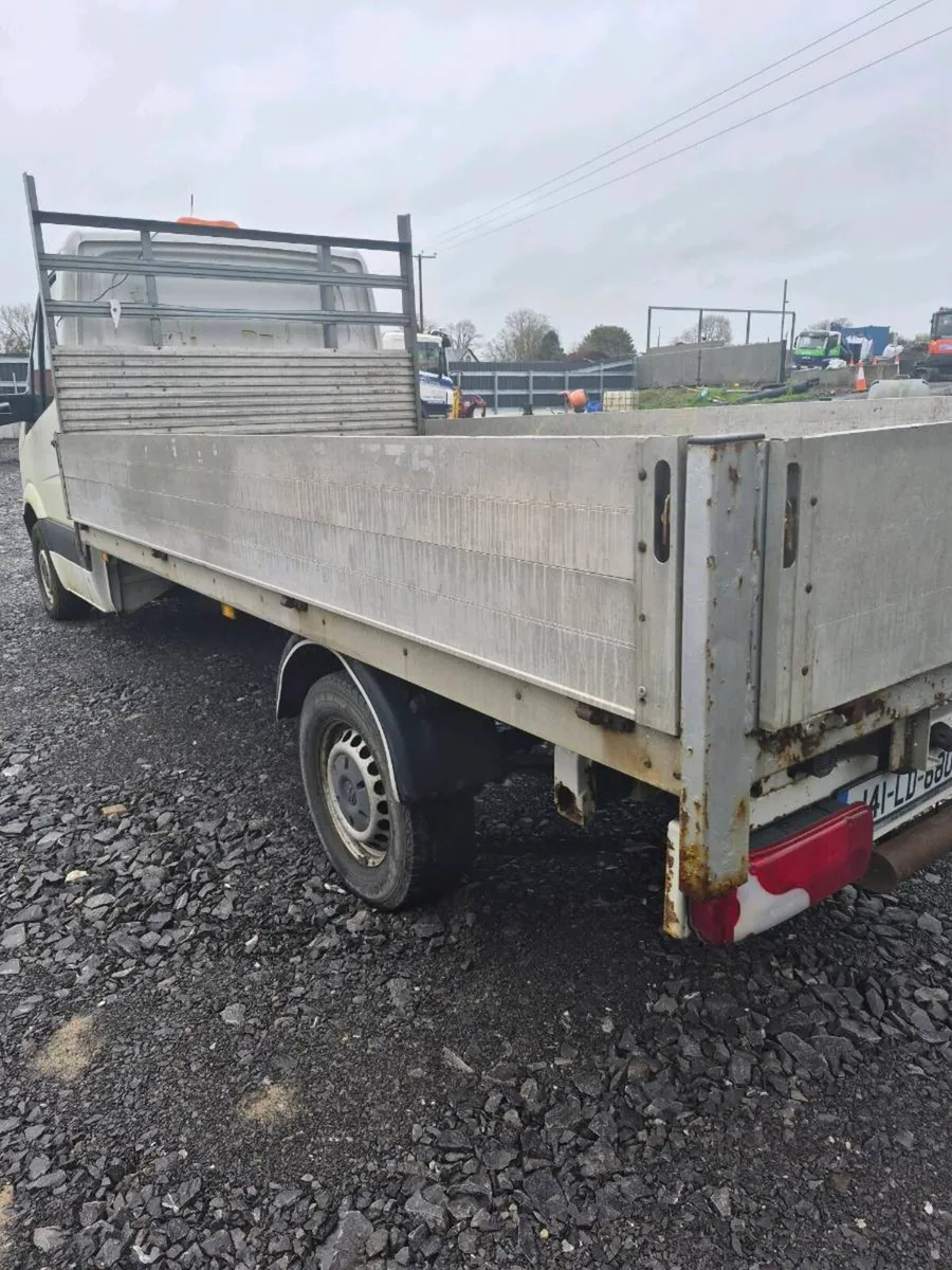 Volkswagen Crafter - Image 3