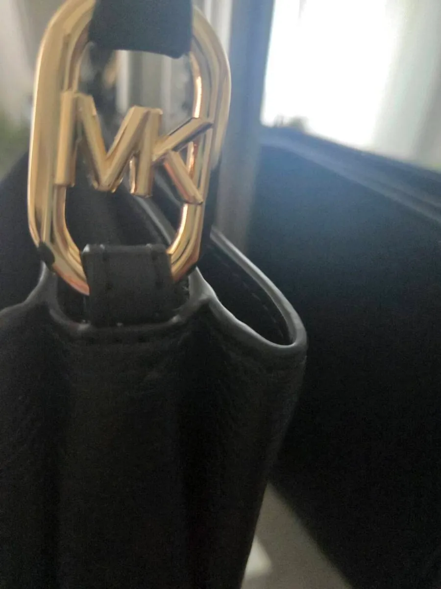 Michael kors bag - Image 2