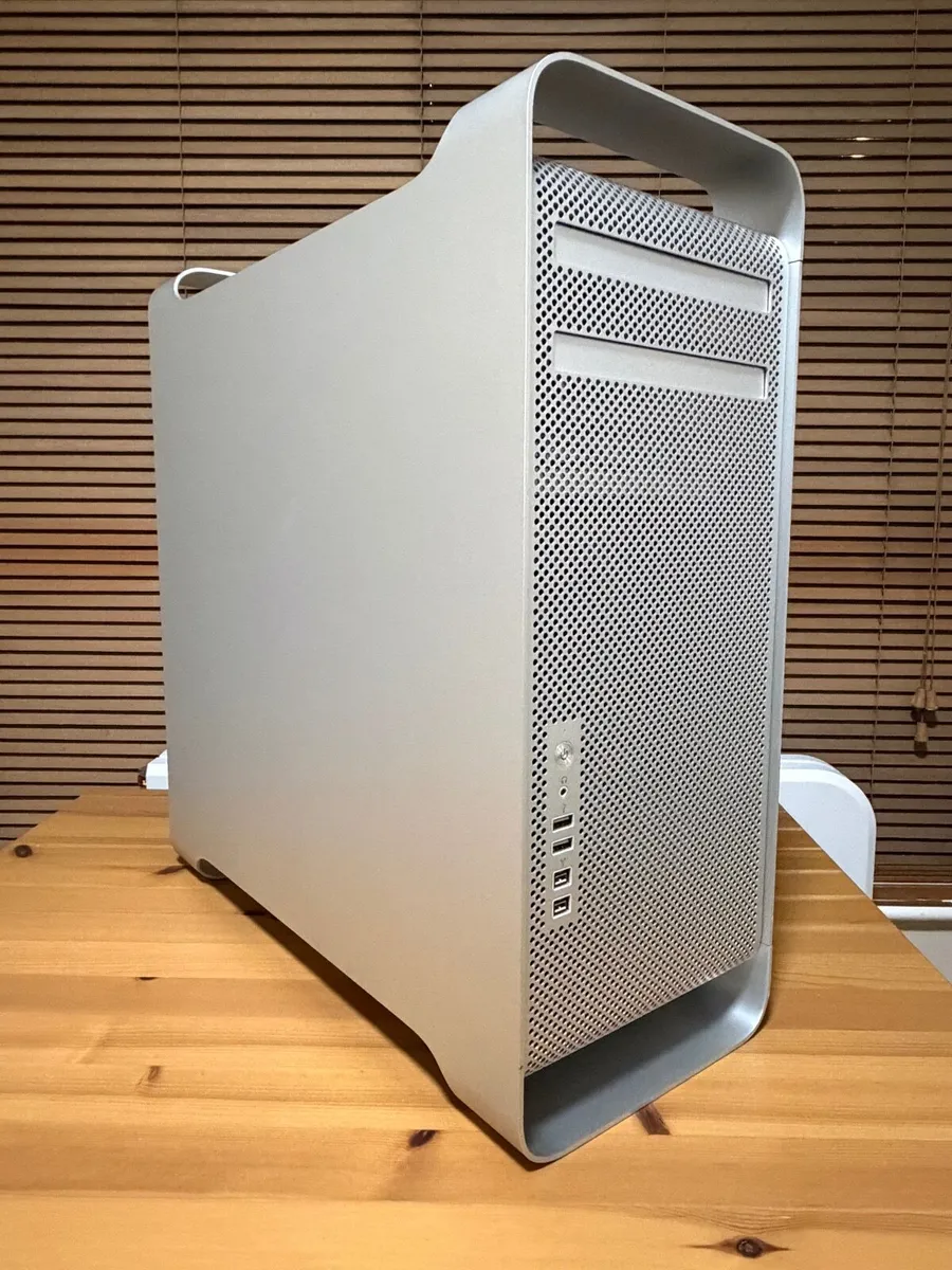 Mac Pro (Mid 2012) - Image 3