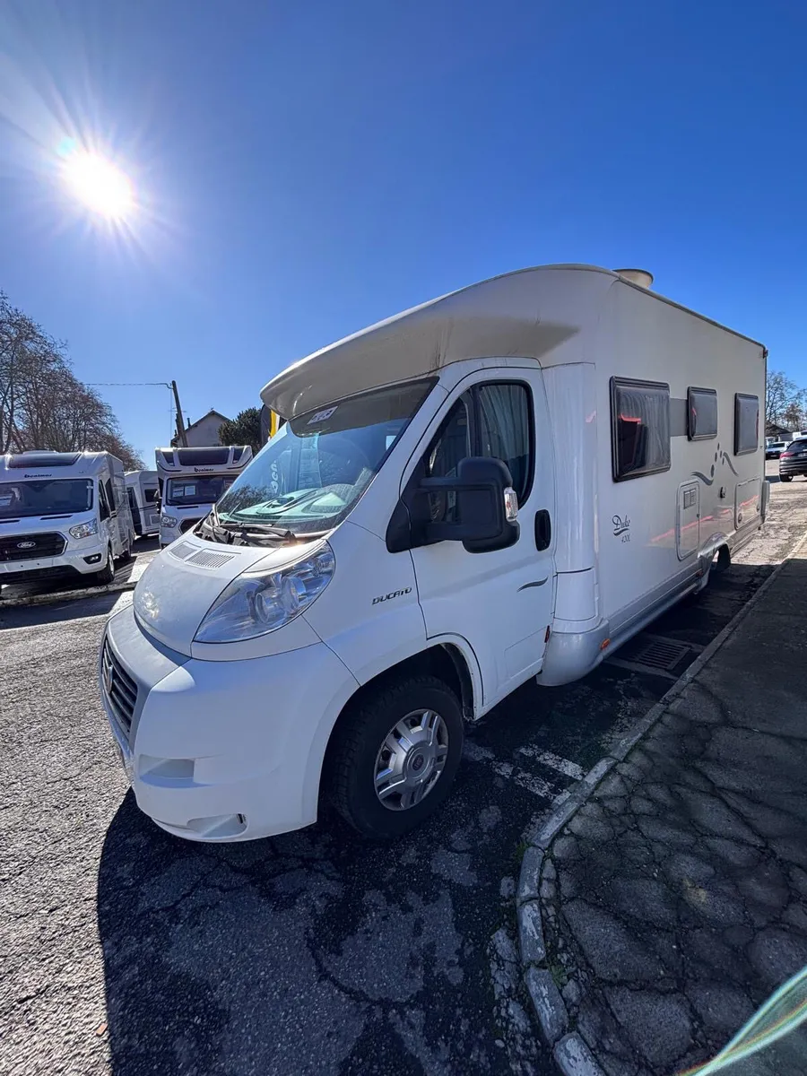 2008 ELNAGH LO PROFILE FIXED REAR BED - Image 2