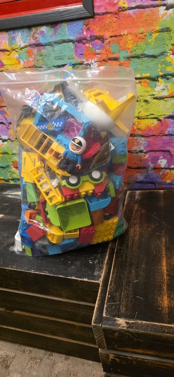 Big bag of Duplo - Image 1