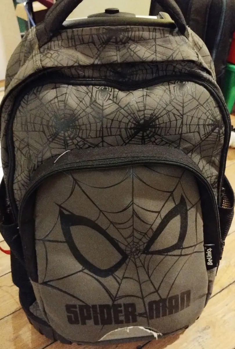 Spiderman pull back pack w. handle school suitcase - Image 1
