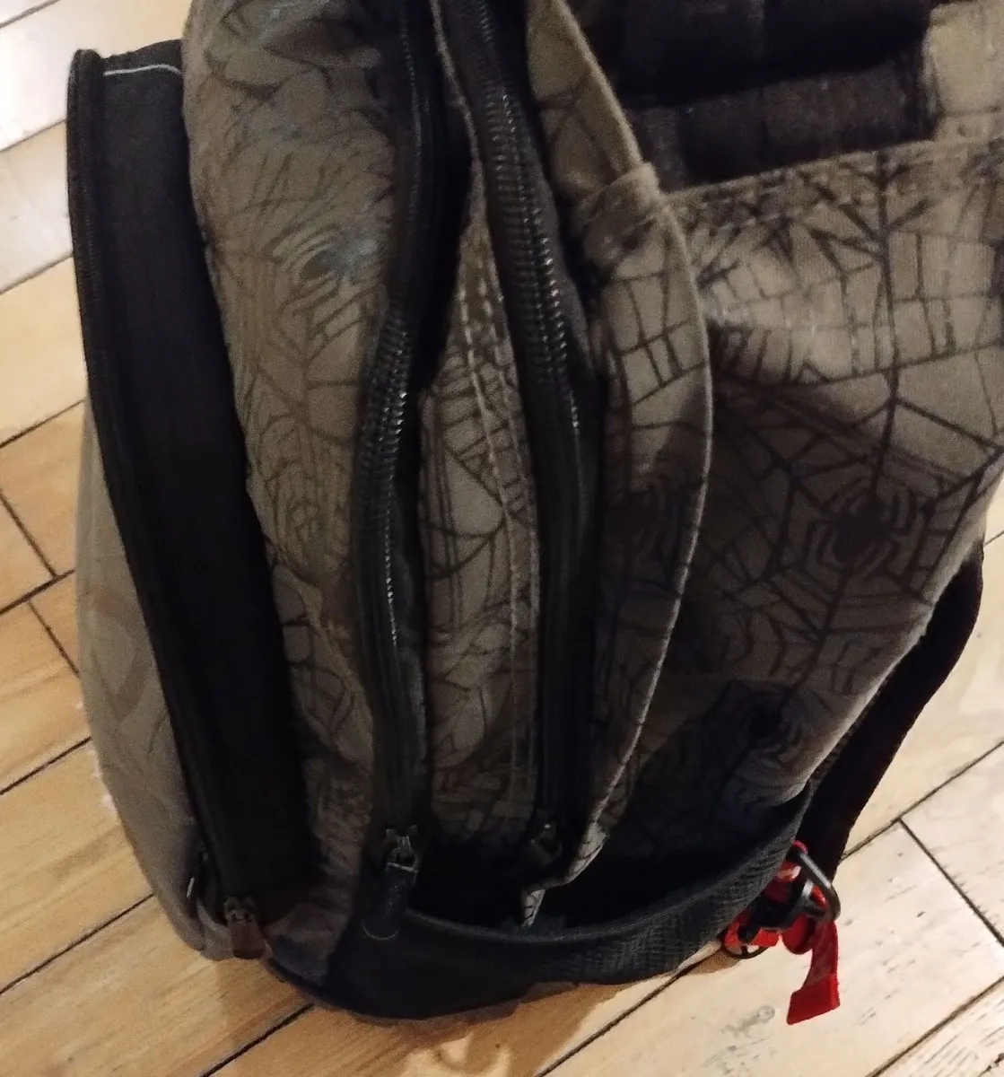 Spiderman pull back pack w. handle school suitcase - Image 2