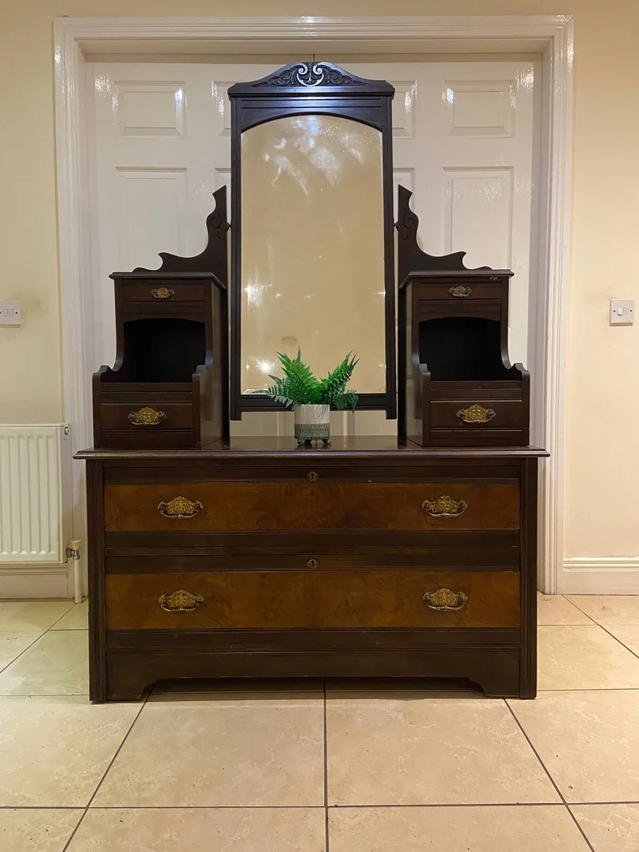 Victorian Scottish waterfall dresser - Image 2