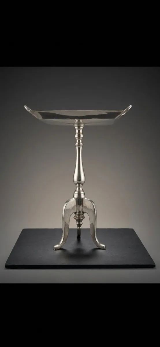 Vintage side table /cake stand