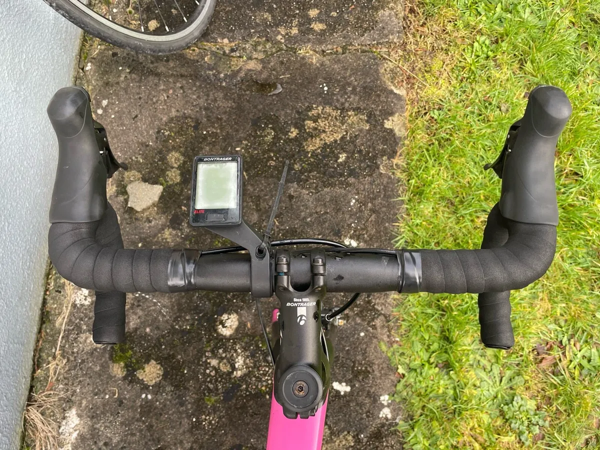 Women’s TREK BICYCLE - Image 4