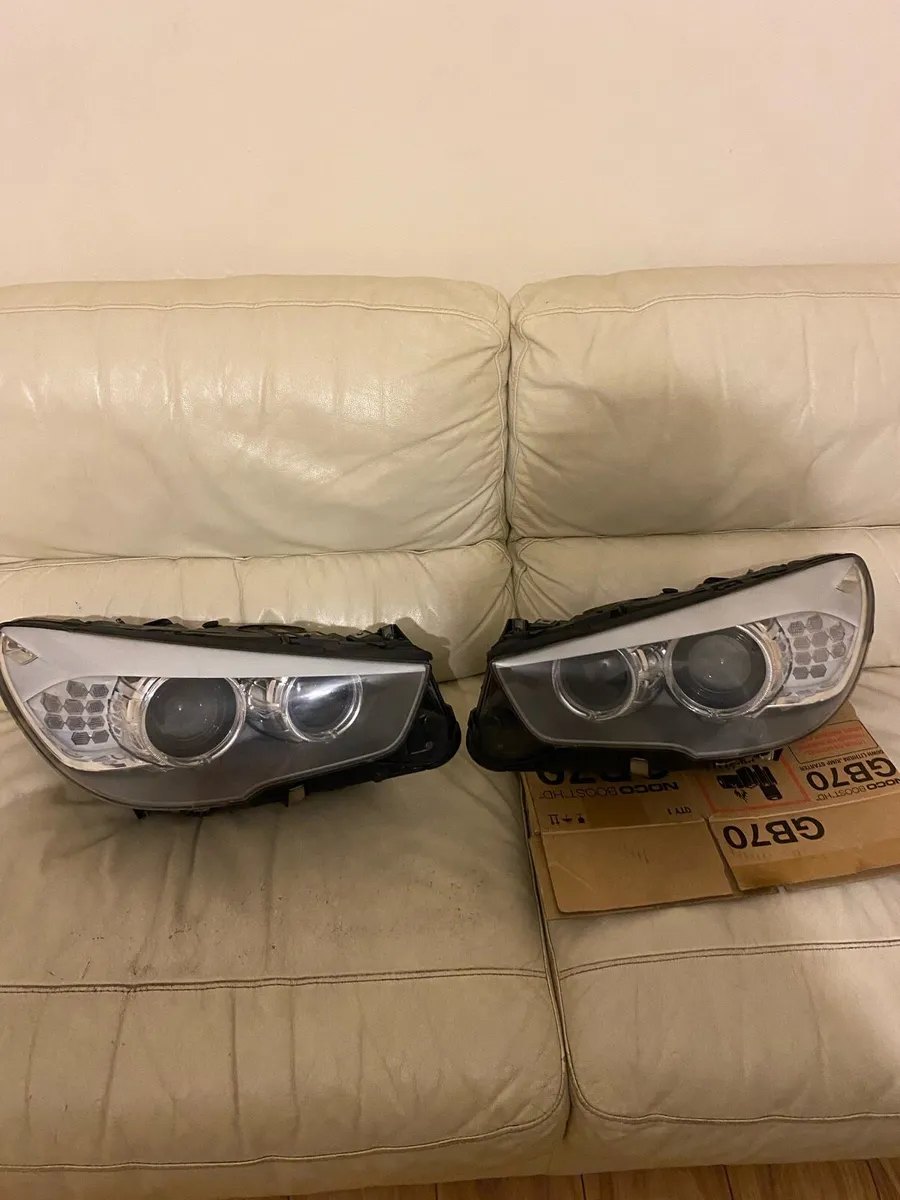 BMW headlights - Image 1