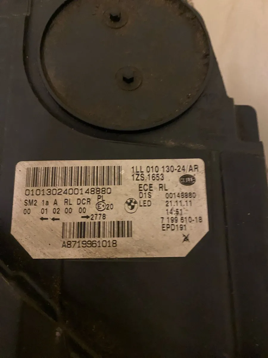 BMW headlights - Image 2