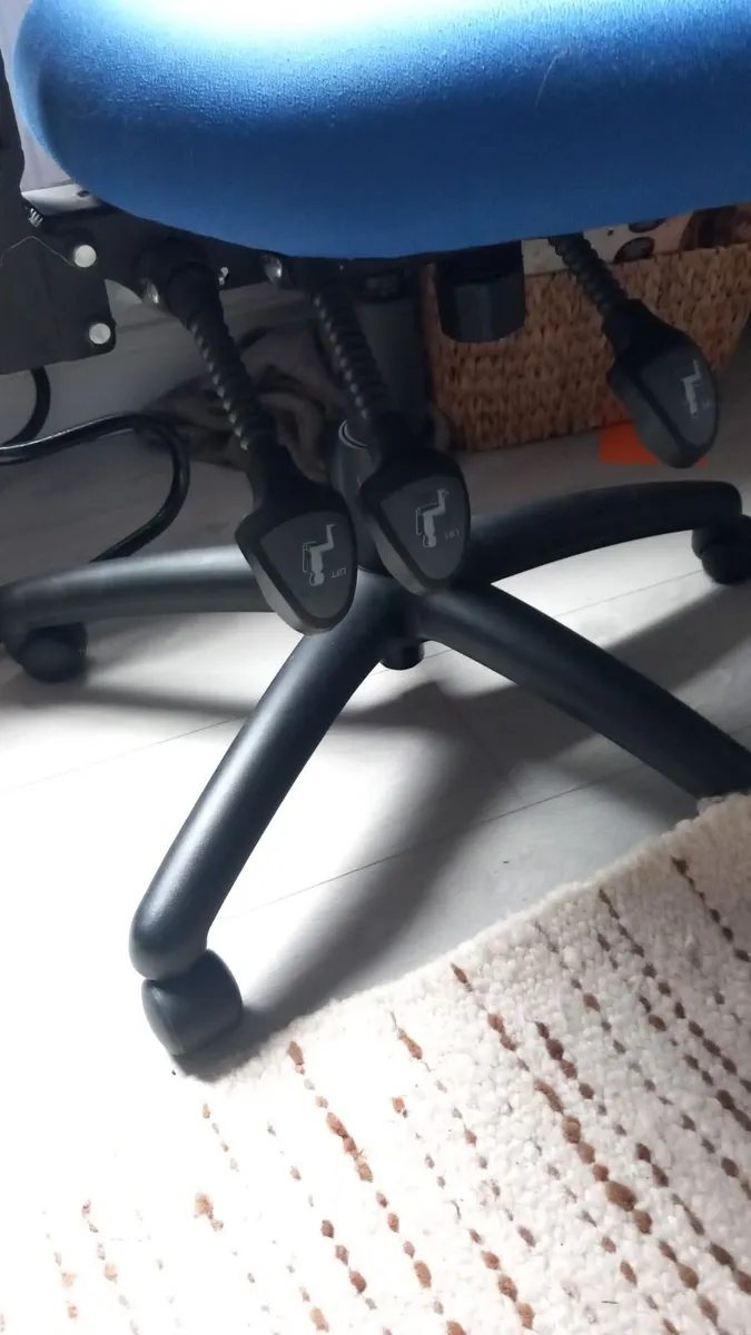 Desk Chair - Image 2