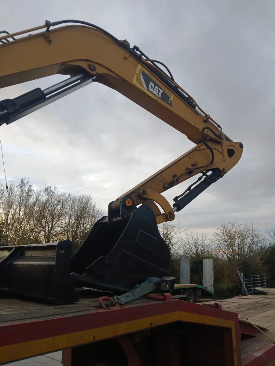 Cat 306 digger 6 ton - Image 4