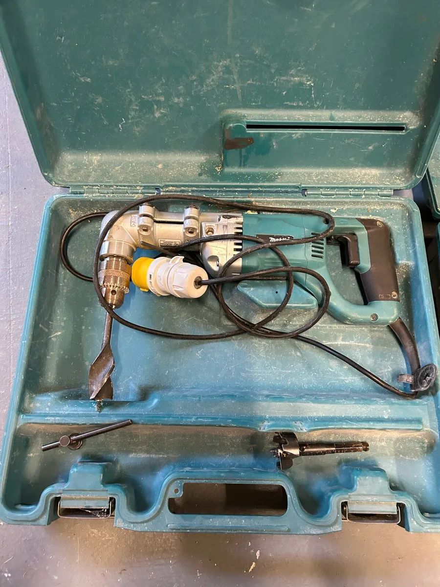 Makita Angle Drill 110v - Image 1