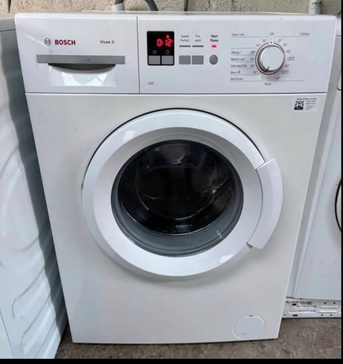 Bosch Washing Machine (Read Add)