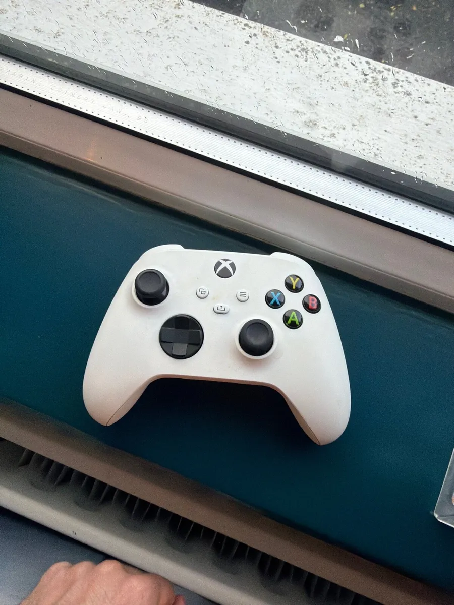 Xbox series s 512 gb - Image 3