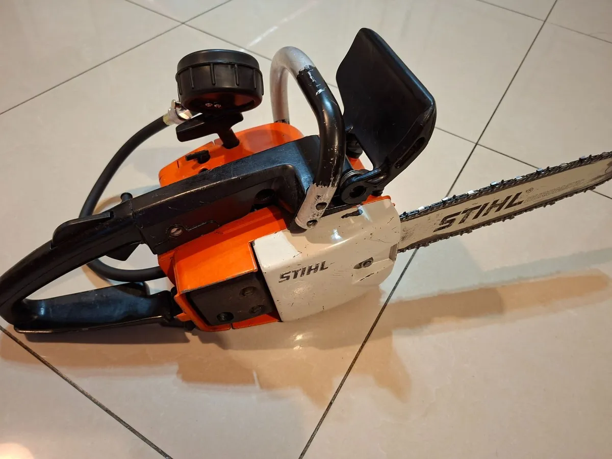 Stihl 015 AV Vintage Chainsaw Spares + Repairs - Image 4
