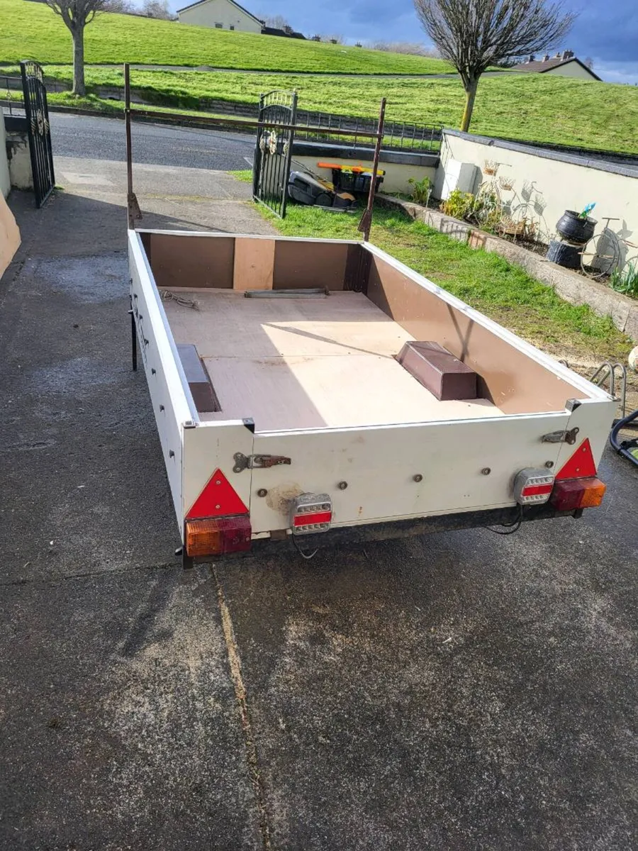 Trailer 8x4 - Image 2