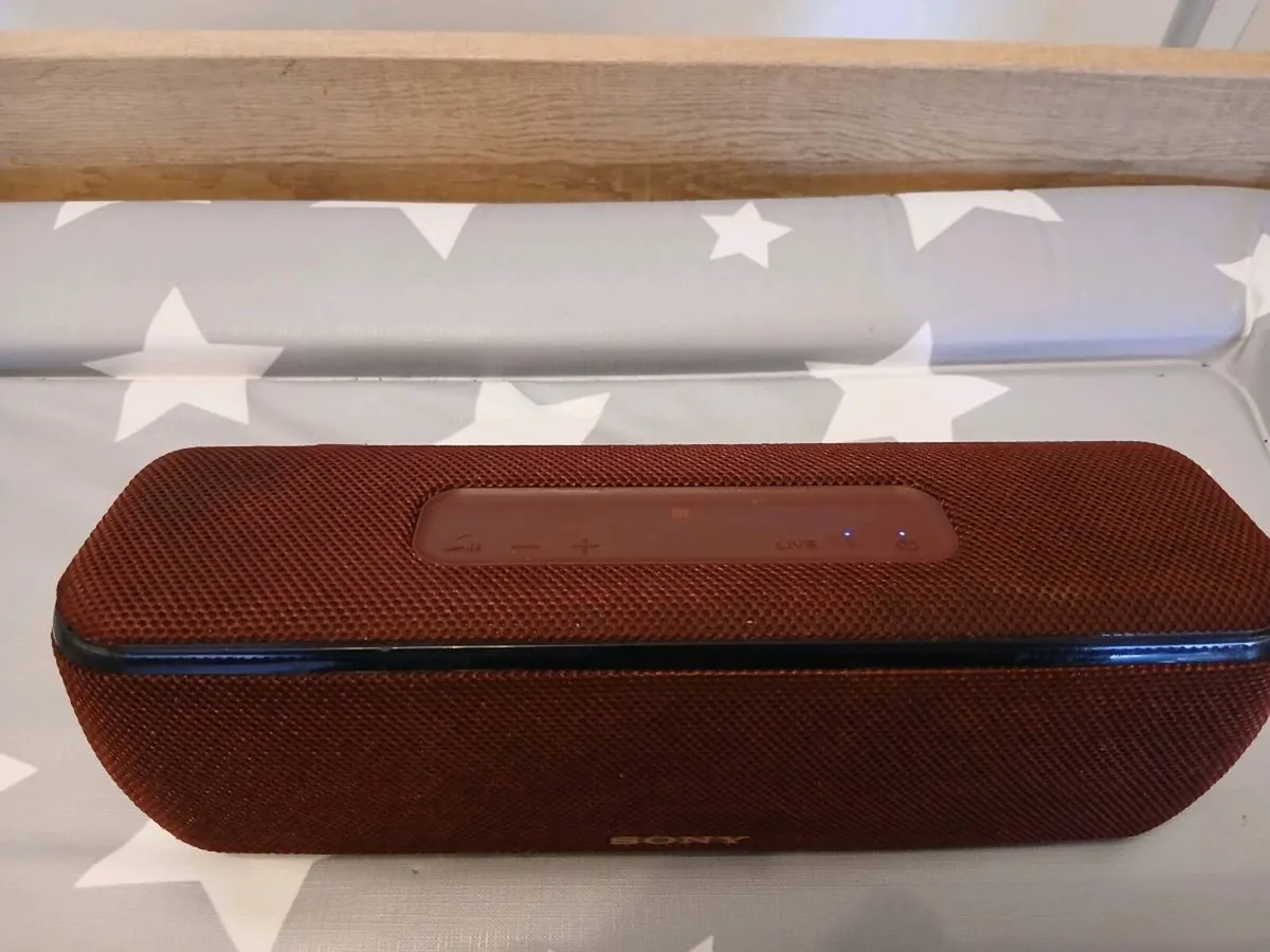 Sony bluetooth speaker - Image 2