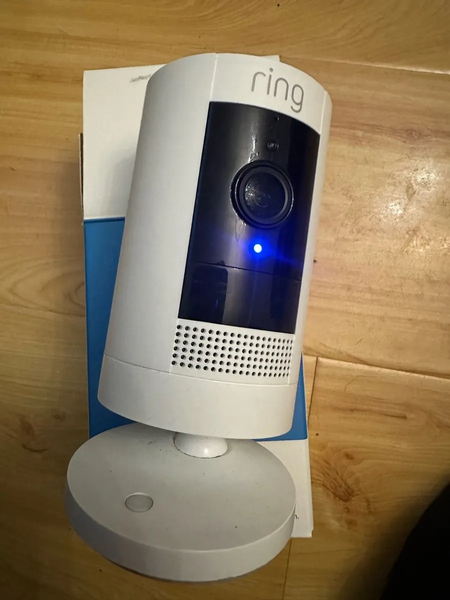 Ring stick up camera - Image 2
