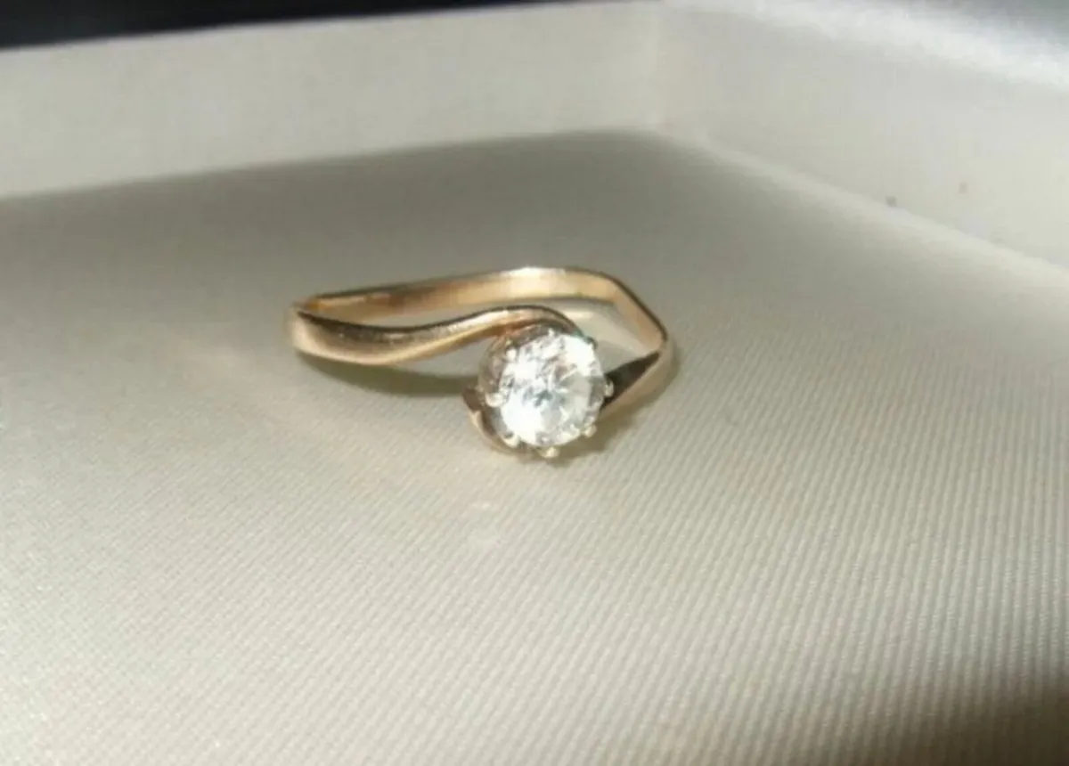 Vintage Hallmarked 14ct Gold Solitaire - Image 4