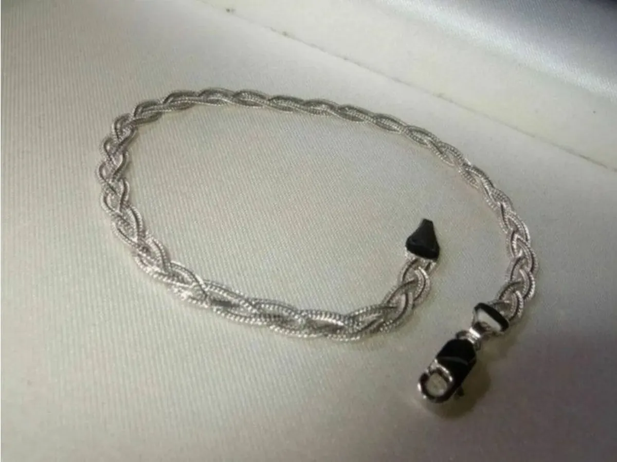 Vintage White Gold 'Weave' Bracelet - Image 4