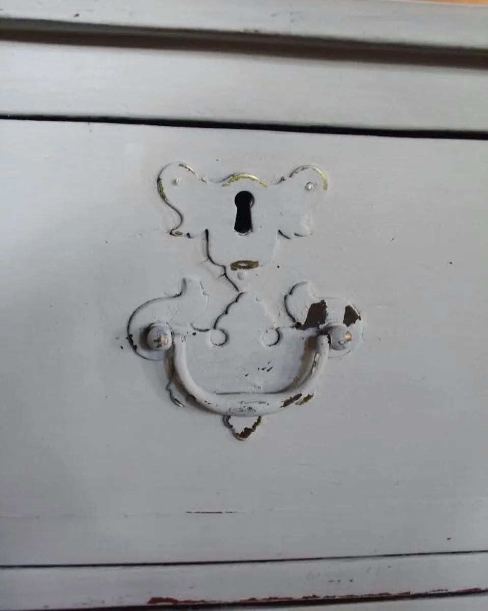 Antique Chest of Drawers - Image 3