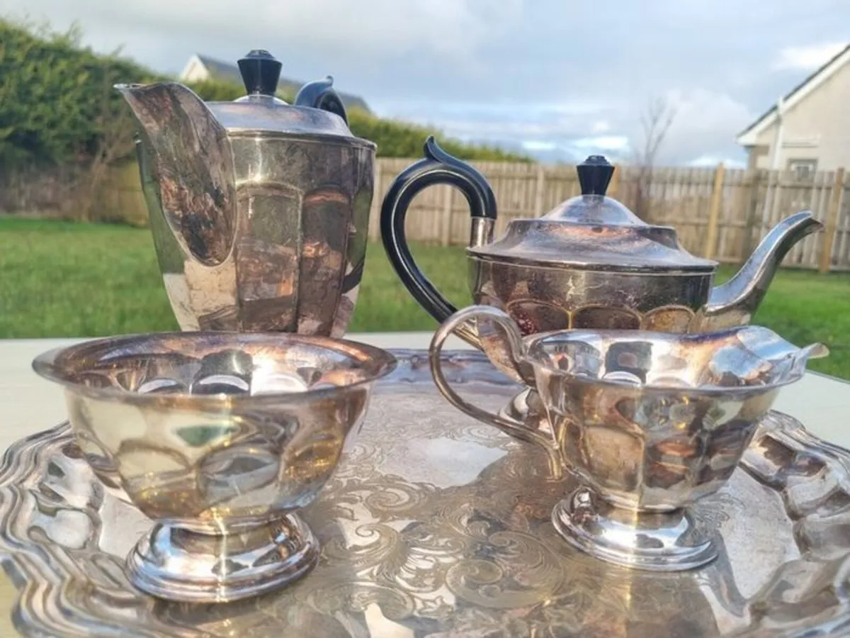 Viners of Sheffield Alpha Plate tea set - Image 3