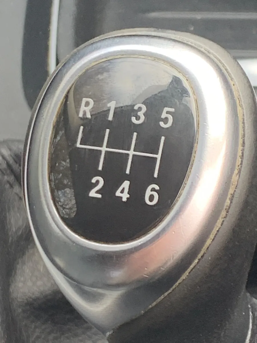 2013 BMW 316 DIESEL MANUAL 6 SPEED - Image 4