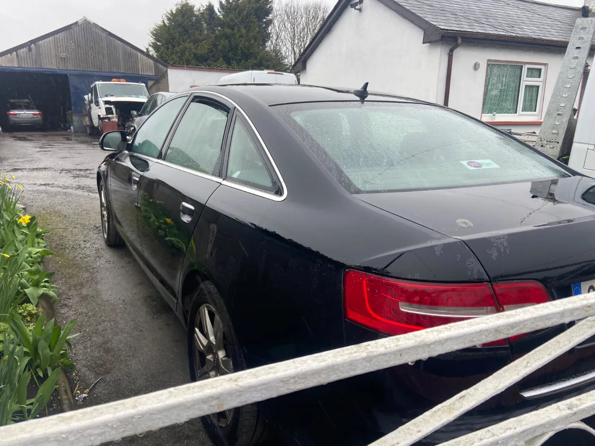 09 Audi a6 tdi rear damage - Image 4