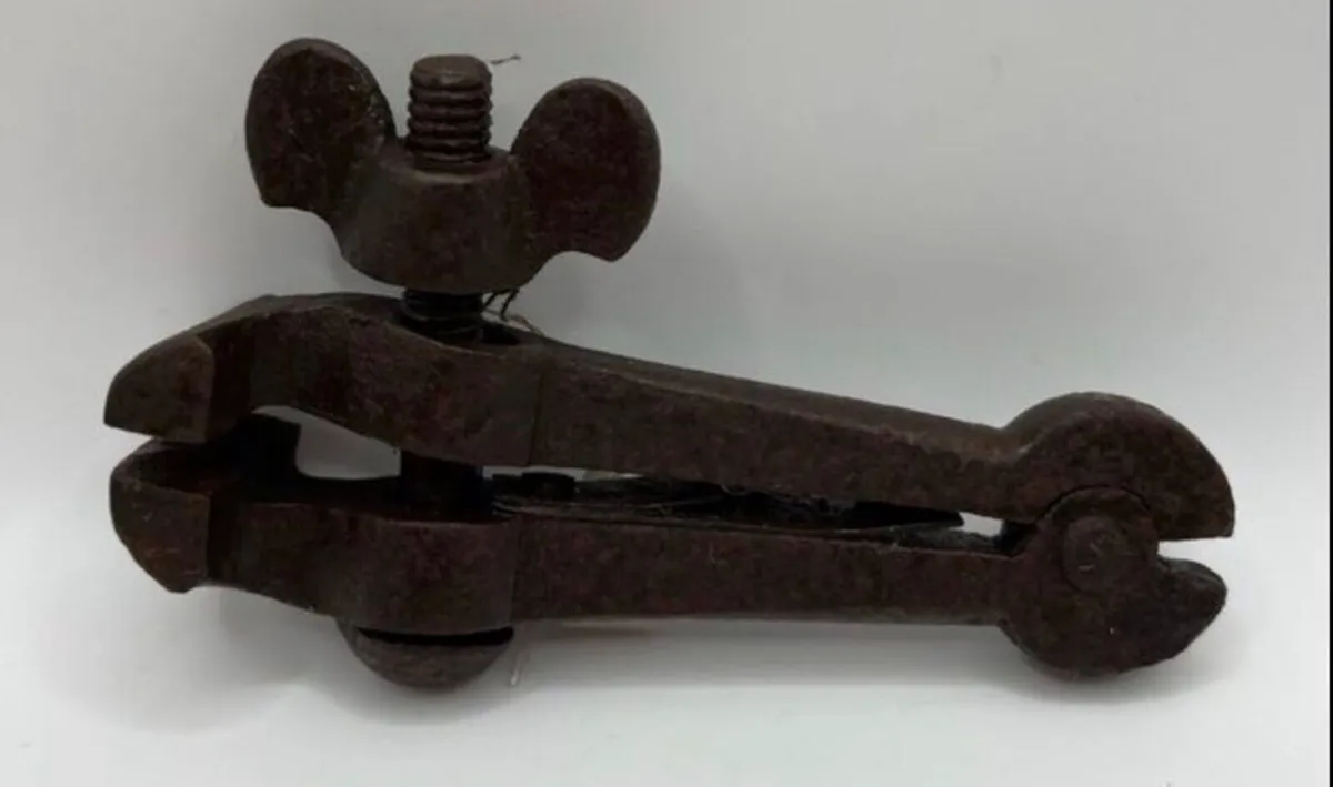 Rare German Vice 1880s - Image 1
