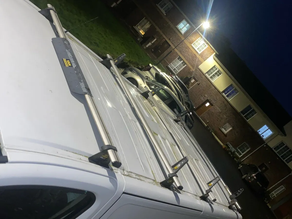 Roof racks - Image 1