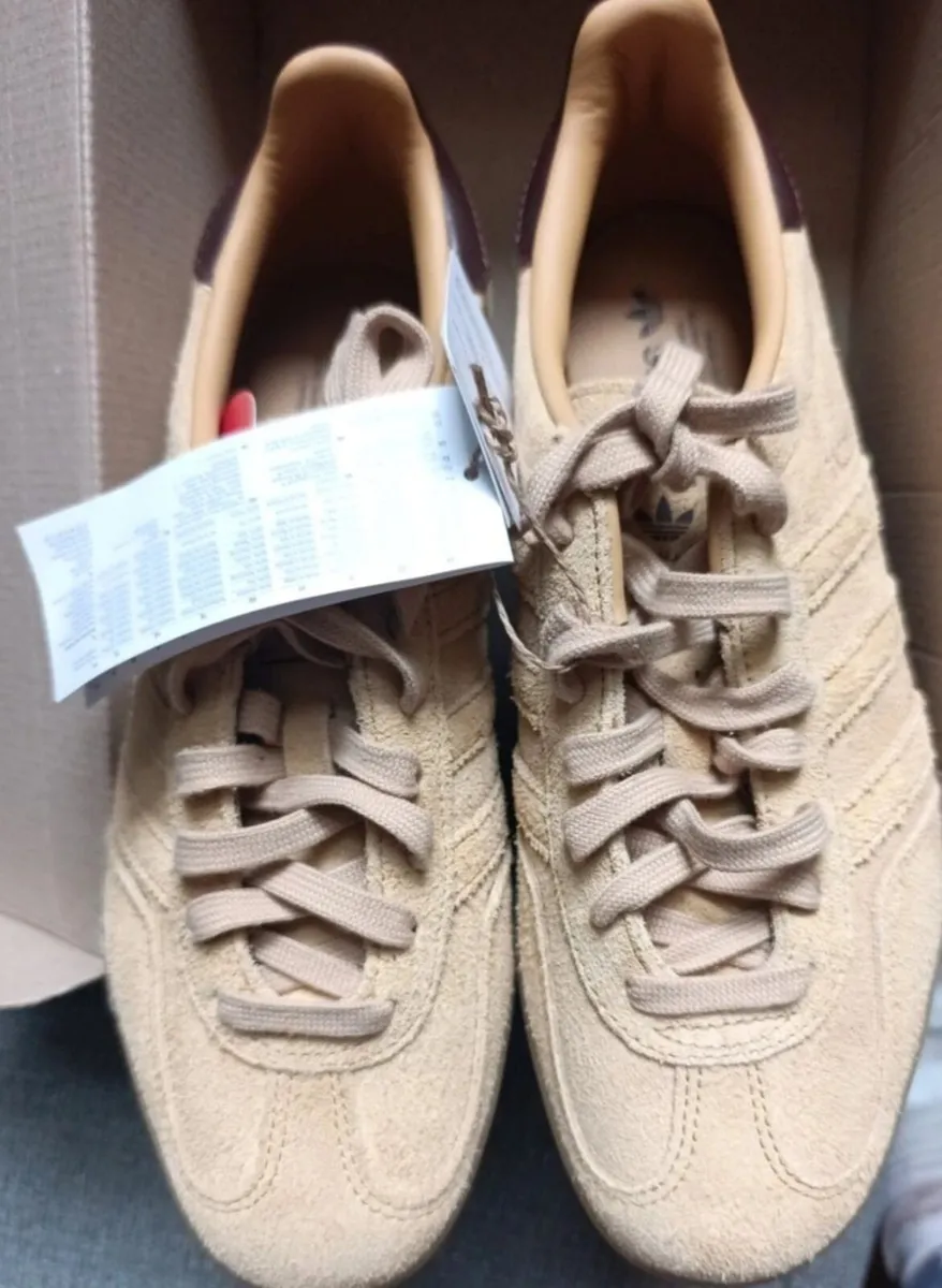 Adidas shoes - Image 2