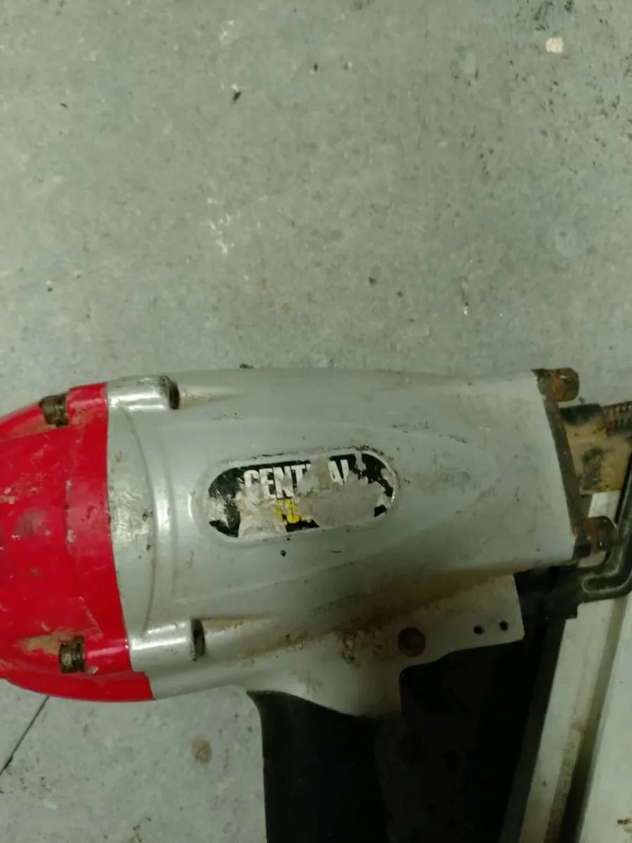 Nail gun - Image 2