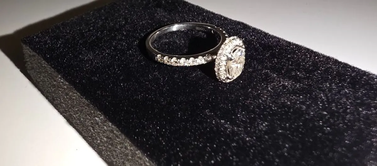 Diamond Engagement Ring - Image 3