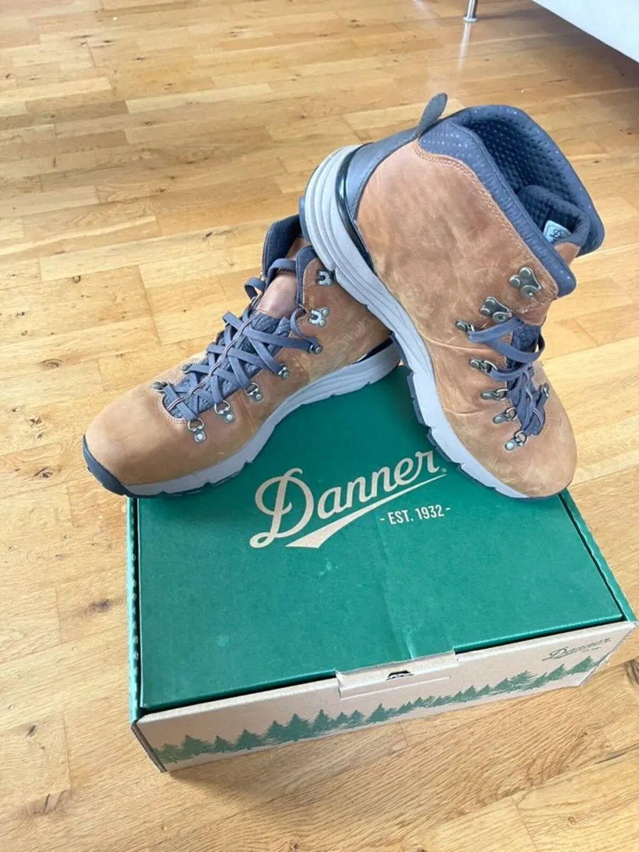 Danner Mountain 600 Hiking Boots – EU 49 / UK 13.5 - Image 1
