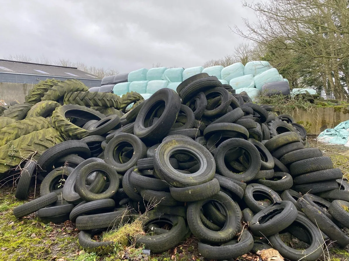 Silage pit tyres for free - Image 2