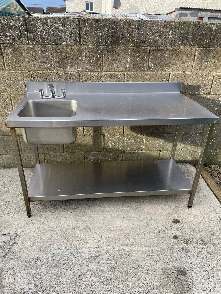 Stainless steel sink - Image 1