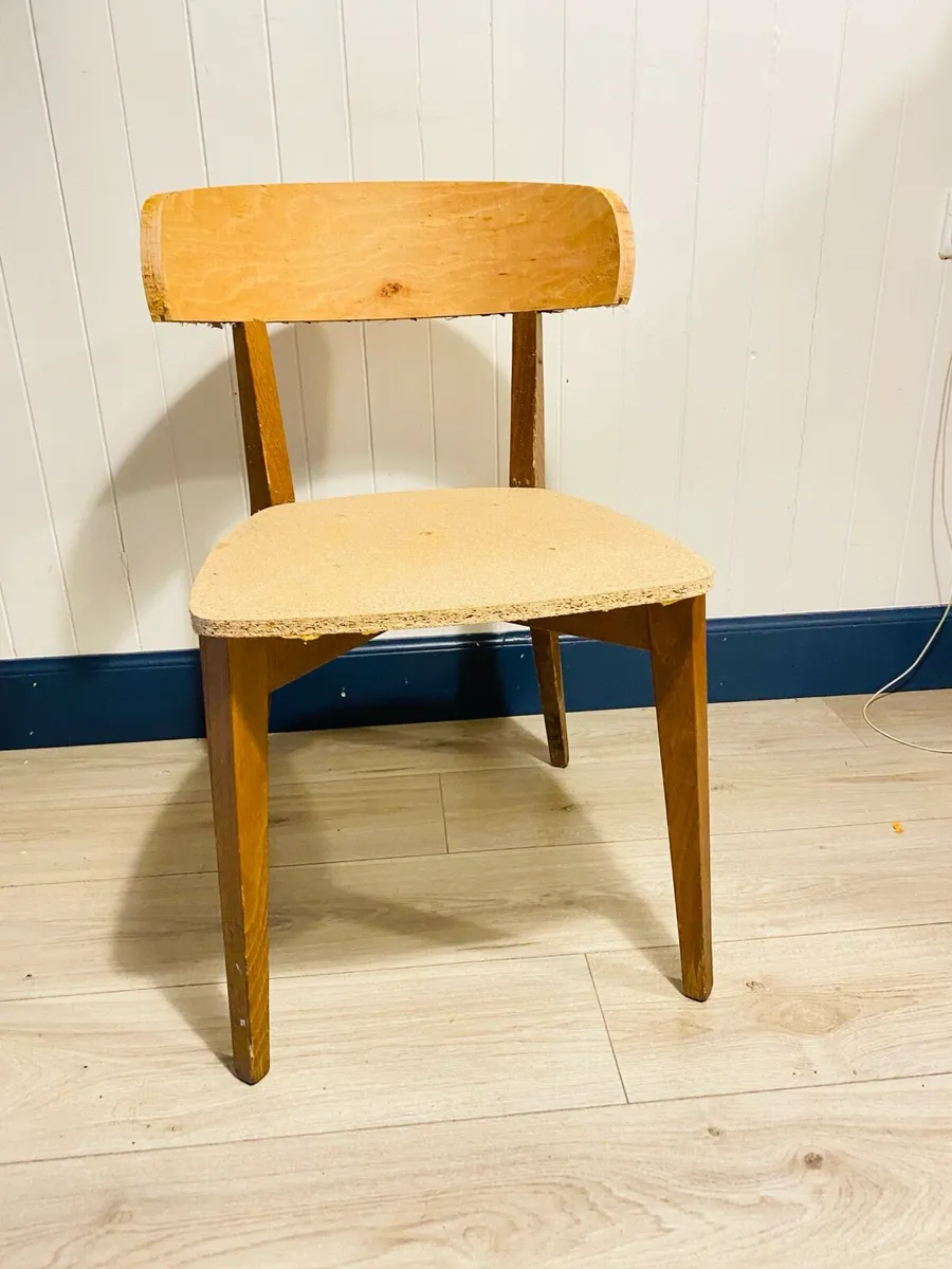 Chairs for home use or outdoor in great condition - Image 1