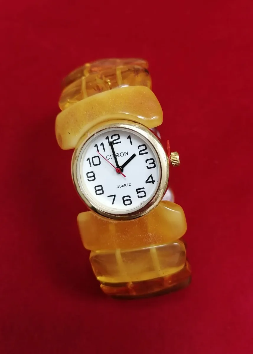 Amber watches - Image 1