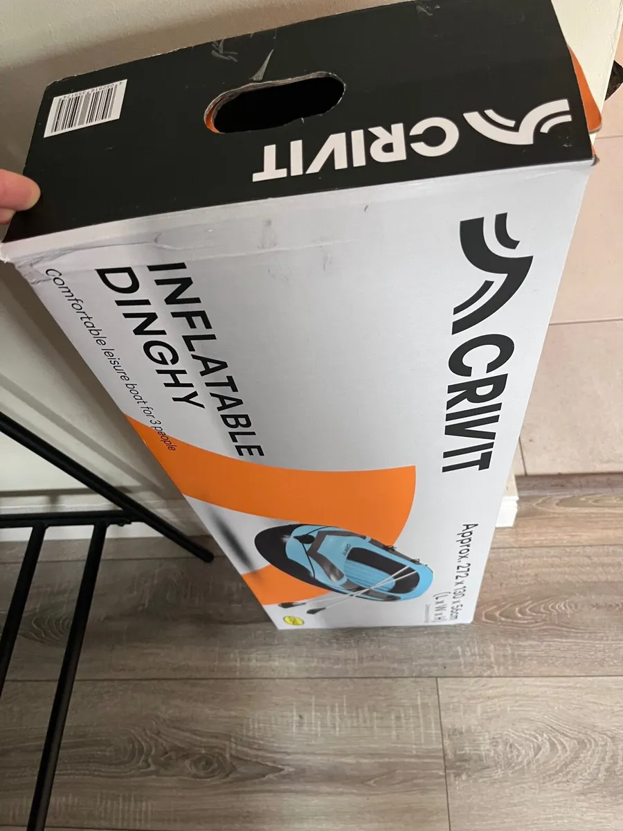 Inflatable boat - Image 3