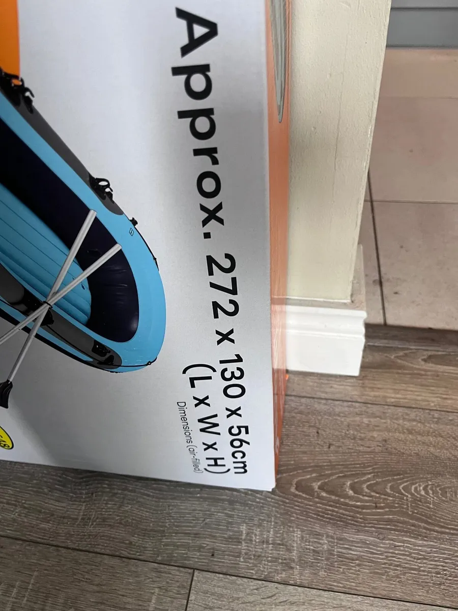 Inflatable boat - Image 4