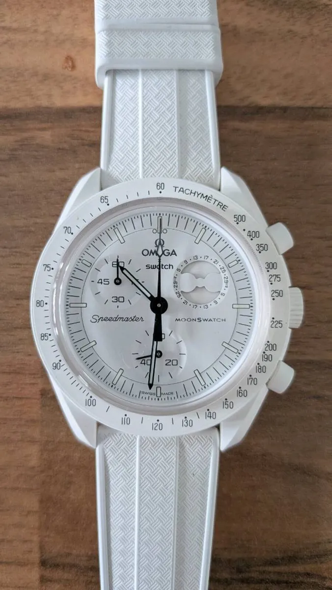 Mission to Moonphase Snoopy Watch - Image 2