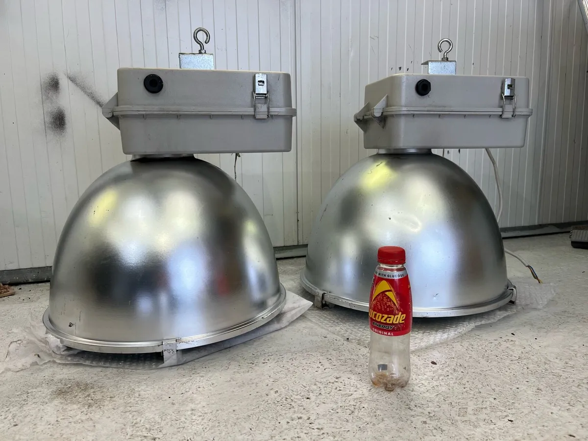 Vintage industrial lap - Image 4