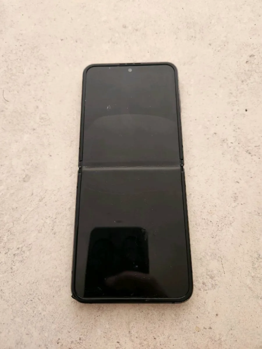 Samsung Galaxy Z Flip 4 – Spares/Repairs - Image 2