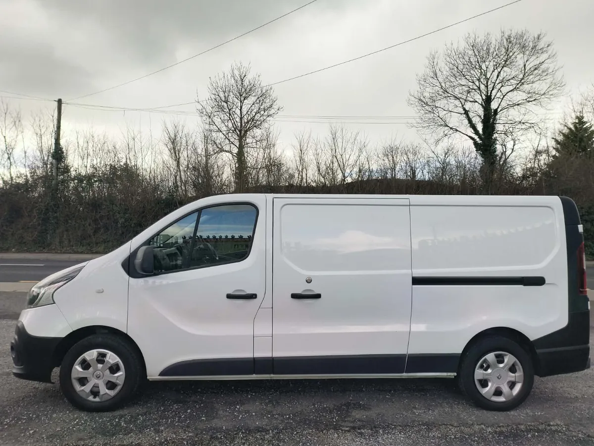 Renault Trafic 2018 - Image 4