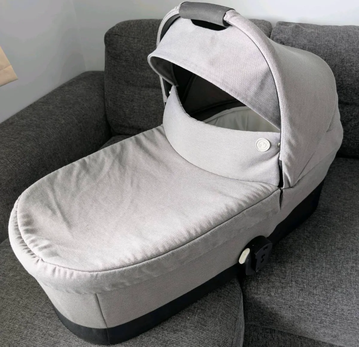 Cybex Cot S (Carrycot) + Genuine Cybex Rain Cover - Image 1