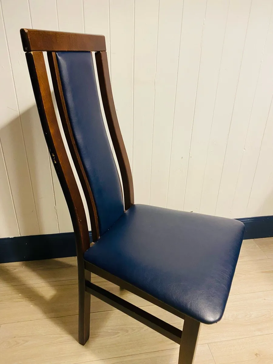 4 x restaurant or home use chairs - Image 3