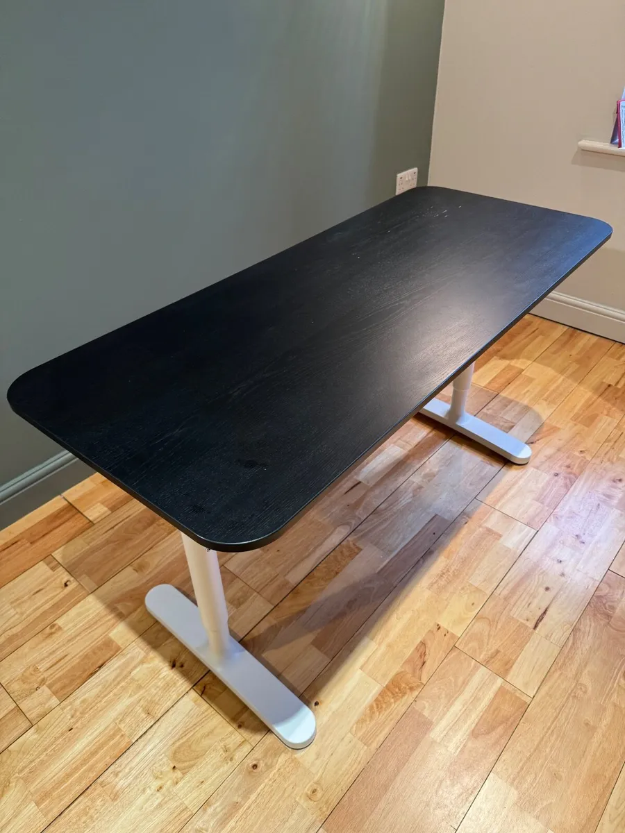 Ikea Bekant Desk 140 x 60 cm - Image 1