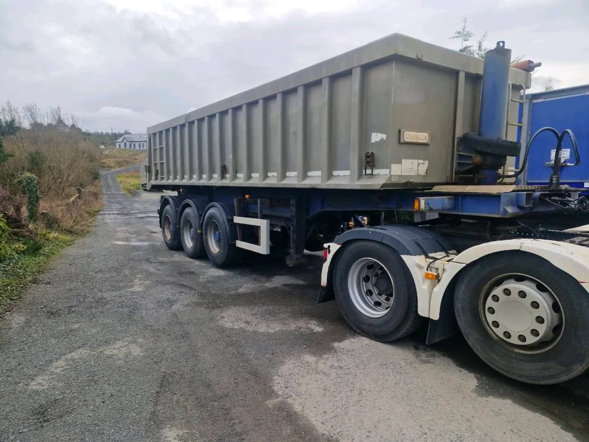 Dennision trailer - Image 4